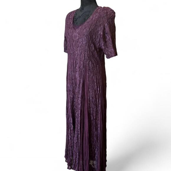 Nostalgia Purple Crinkle Lace Maxi Dress M Women’s M/L - Picture 5 of 8